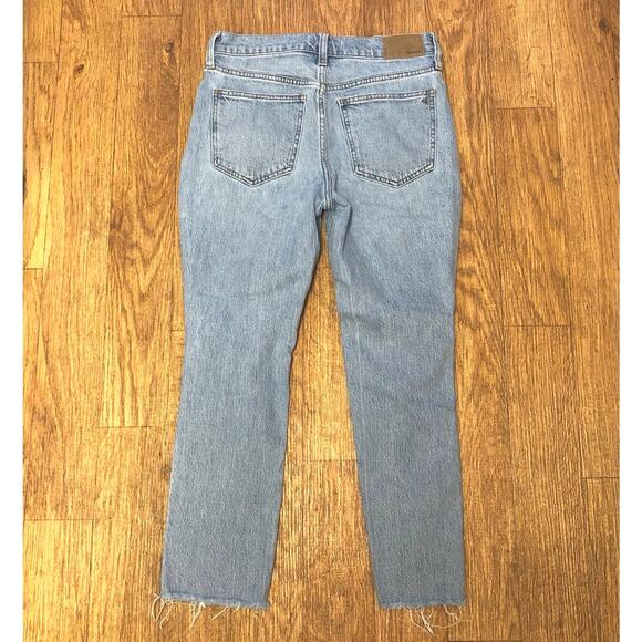 Madewell The Perfect Vintage Jean Light Wash Distressed Raw Hem Size 27P - Picture 6 of 13